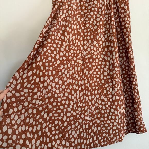 NO LESS THAN NLT | Brown Dotted Pull on Midi Slip Skirt | Size 3XL - Picture 2 of 5